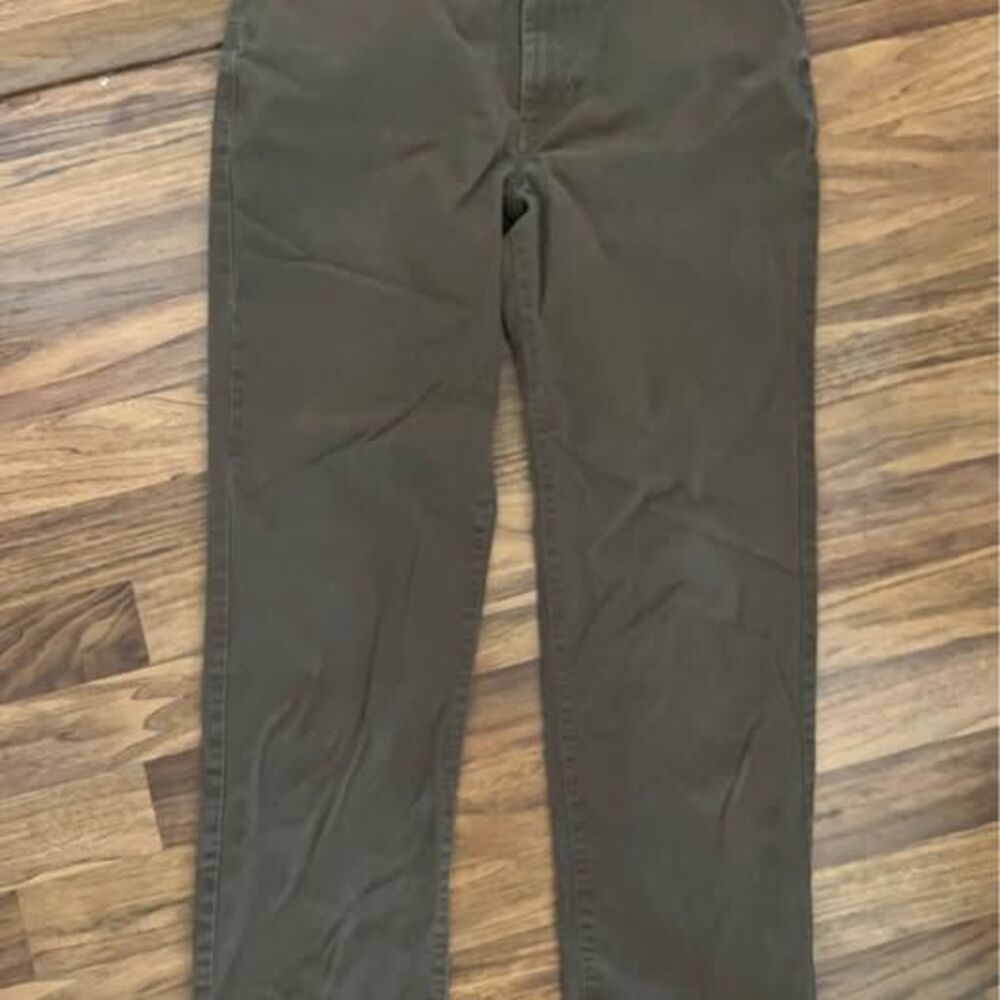 Amazon Essentials Straight-Fit Chino Pants 31x30
